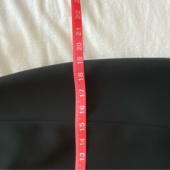 LBD - Jones New York Black V-Neck Dress - Picture 10 of 14